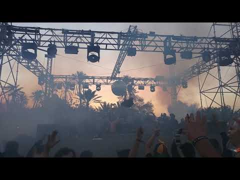 DIXON B2B ÂME (LOST IN A MOMENT)