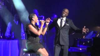 KEM and L'Renee Duet At What Christmas Means Tour Detroit
