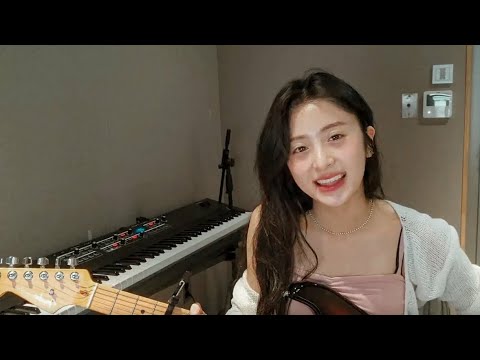 Le Sserafim Huh Yunjin "ONLY" 가사 - by Lee Hi (cover) live version