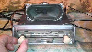Restored Philips Paladin 394 German car tube radio from 1961/62 playing...