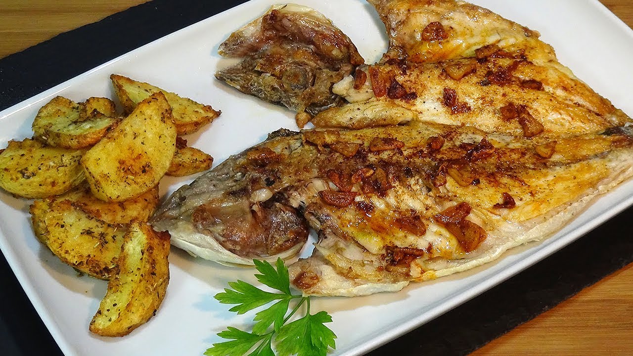 Receta Dorada a la espalda con patatas al horno, fácil y deliciosa - Recetas de cocina, paso a paso