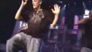 Aaron Carter - Enough Of Me (live)