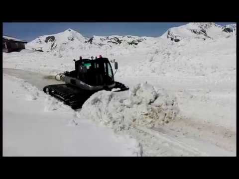 Road cleaning at Carosello 3000 - May 2017