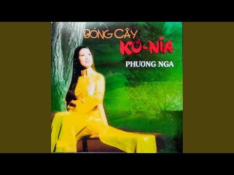 Thể hiện bởi Phương Nga