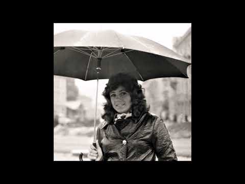 Anne Velli - Naerata