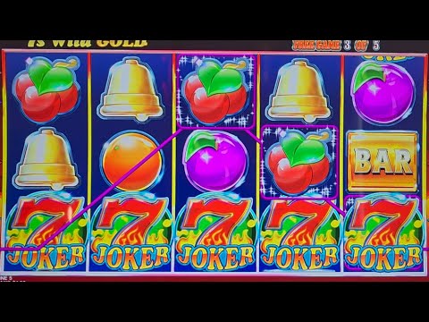 7's Wild Gold bonuses with a line of 7's in the bonus