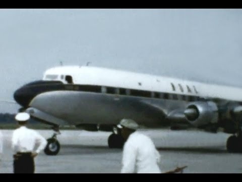 BOAC Douglas DC-7C Seven Seas - "Gate Arrival" - 1958