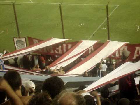 "LA QUE TE ALIENTA ES LA BANDA DE LA QUEMA VS LANUSH" Barra: La Banda de la Quema &bull; Club: Huracán