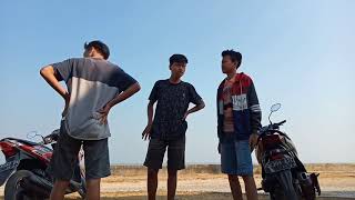 Download lagu Status wa gak punya uang mp3