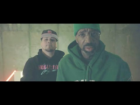 Paula Perry x Da Inphamus Amadeuz x Grand Daddy I.U. - Trust Me (Prod. Castle Money Beats)