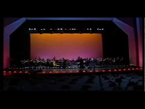 Joel Hallikainen - Anna vierellesi tulla (Live, konserttilavalla)