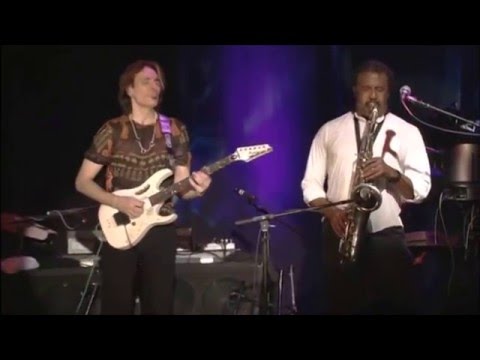 Dweezil Zappa & Steve Vai - Peaches En Regalia (Zappa Plays Zappa)