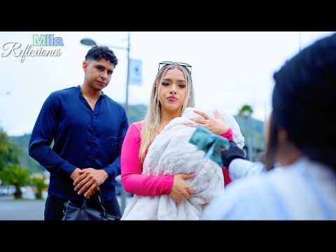 LE QUITARON A SU HIJO POR PEDIR DINERO EN LA CALLE Y FINGIR QUE NO PODIA HABLAR