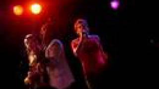 Josh Kelley - Walk Fast (At the Coach House 6/13/05)