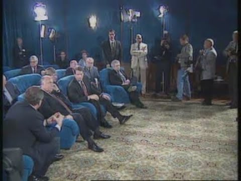 Russia/Space - Atlantis Docks With MIR