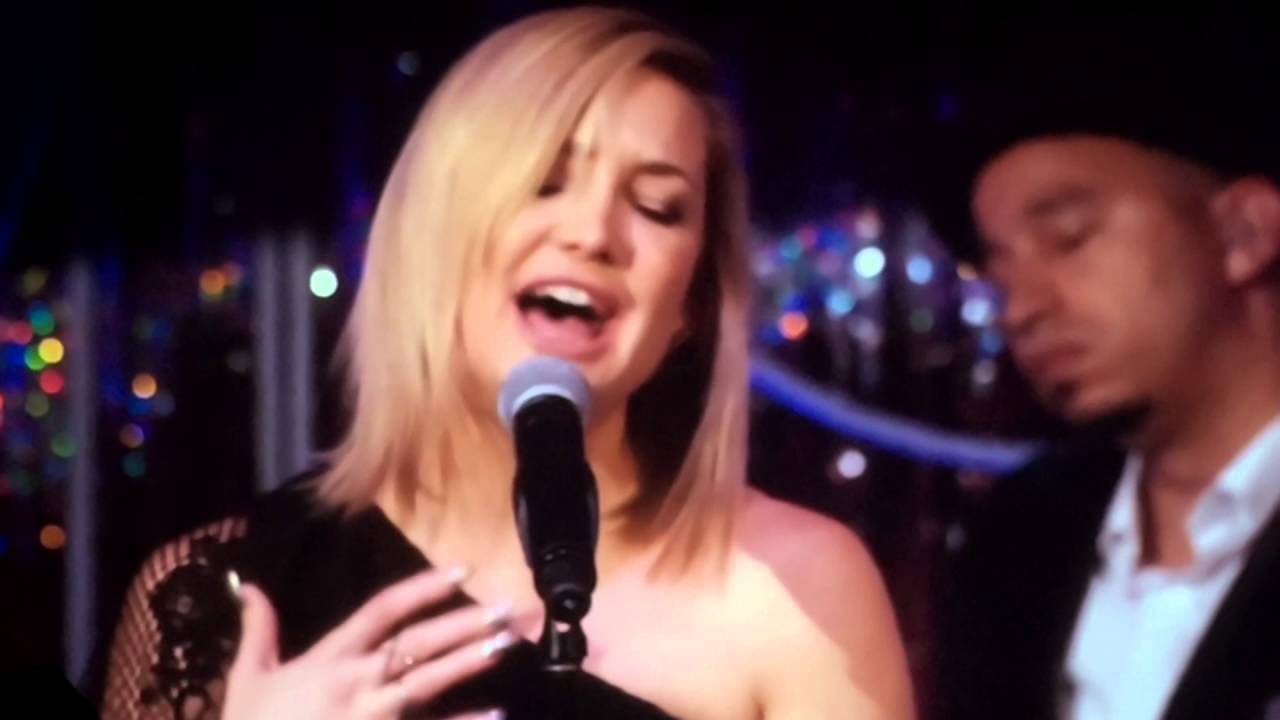 Kate Hudson sings Nothing Compares 2 U (HD Version) thumnail