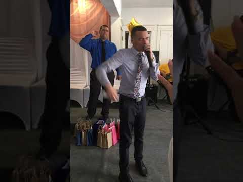 Josue Bernier. Me empujaron con Violencia y Como llama de Fuego