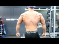 보디빌더의 화난 등근육 NPC Bodybuilder's Back Muscles