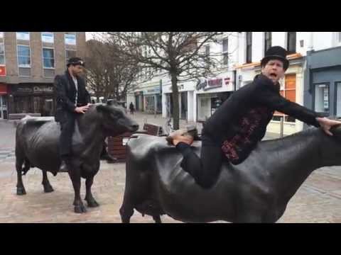 The Jar Family - Paint me a picture