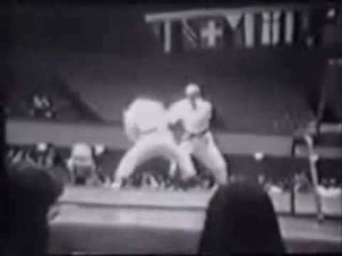 O-sensei Hironori Otsuka - Wado-ryu Karate-Do