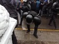 Massiiviset mielenosoitukset Venäjällä - OMON hyök...
