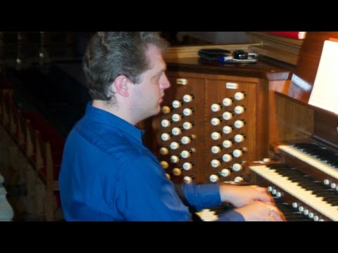 Stephen Tharp plays the Skinner Organ at Rosary Cathedral