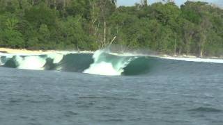 preview picture of video 'Mentawai Midas 2009.mpg'