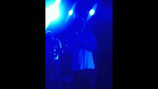 The twang - ice cream sundae