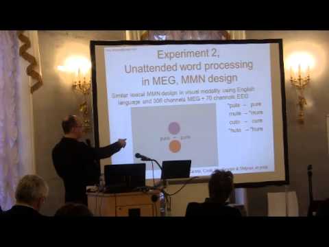 Automatic neural discrimination of lexical information