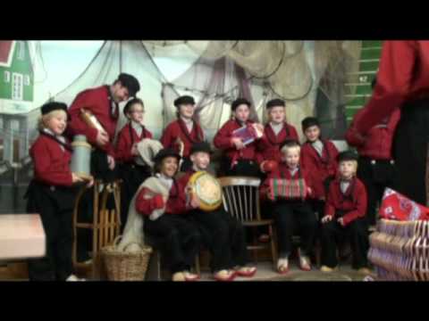 JSV Nieuwegein F1 Volendammer klederdracht