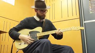 Video thumbnail for Iso- blues - Dr Zane Banks by Zane Banks