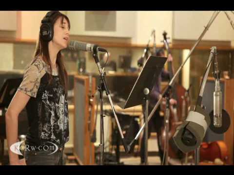 Charlotte Gainsbourg and Beck performing "Heaven Can Wait" on KCRW