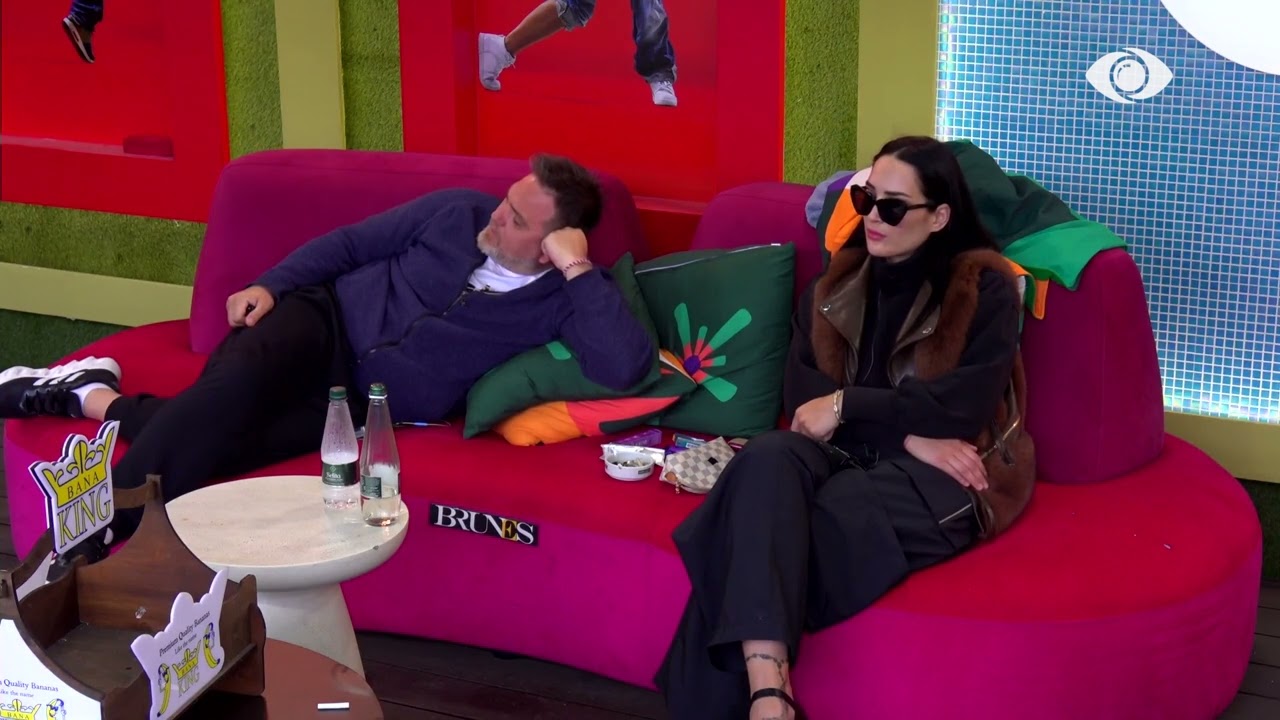 “Papjekuria më e madhe…”/ Heidi-Julit: Të duket normale kjo situatë?