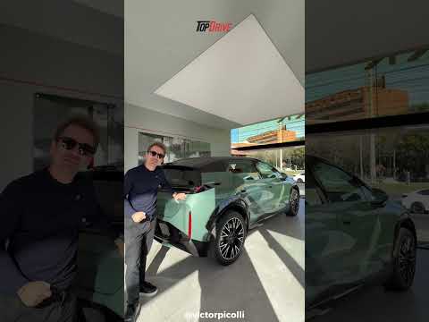 Esse carro está demais.