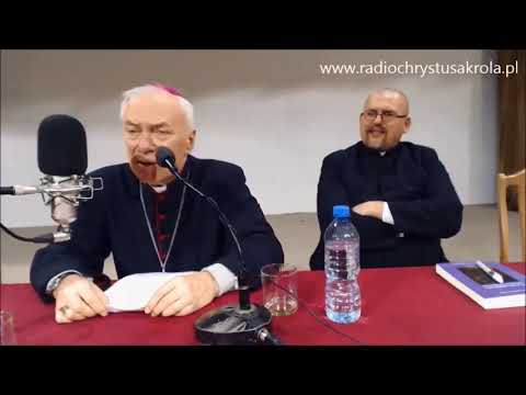 Szafarze świeccy w Gietrzwałdzie podczas pielgrzymki Wielkiej Pokuty (org.56:40)