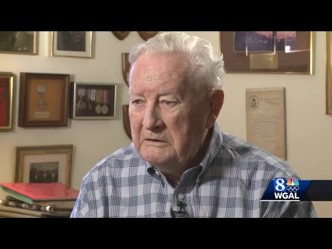WWII bomber pilot, now living in Lancaster County, talks about missions, meeting his future wife
