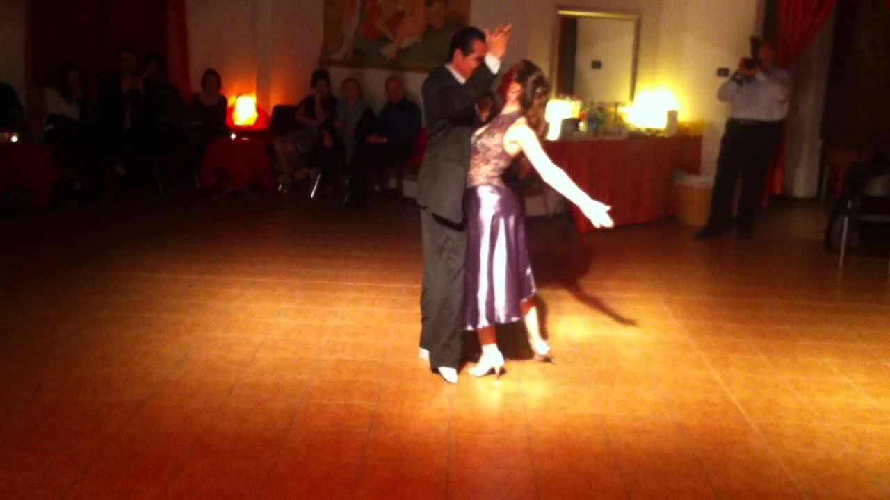 Malvina Gili y Sebastián Zánchez - Chacarera - in Tangueria 2011 (4)