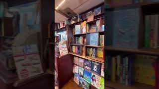 The worlds cutest bookstore. #books #walkingtour #book #london