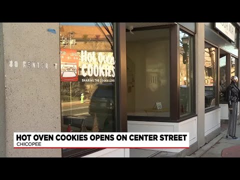 Hot Oven Cookies opens Chicopee location