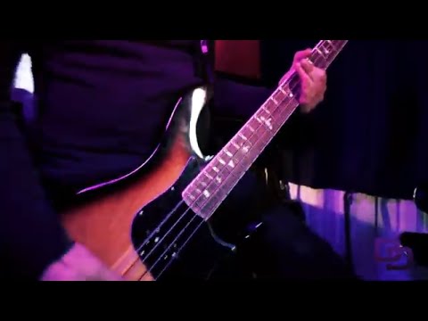 Fit For Rivals - Hit Me (Bass Playthrough)