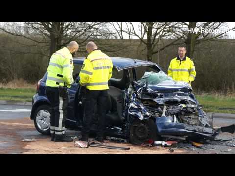 Automobilist overleden na ernstige aanrijding