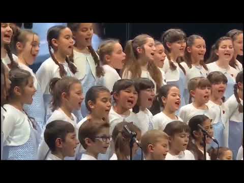 angelalla ama la sua libertà- Piccolo coro dell’Antoniano