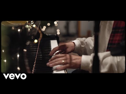 Benjamin William Hastings - Seasons (Official Video)