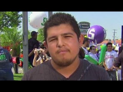 McDonald's worker: I can't pay for diapers