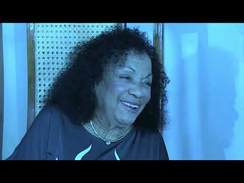 Unos minutos en la vida de Aurora Basnuevo