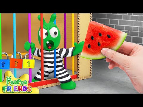 Pea Pea Escape from CARDBOARD PRISON Challenge – Unlock the Rainbow Locks! 🔐🌈🍉