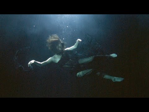 Sofía Valdés - Midnight Freak-Out (Official Music Video)