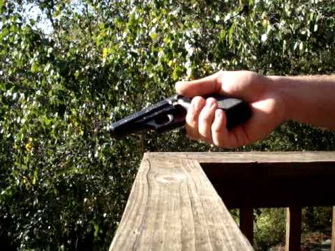 Bersa Thunder .22lr overview and review.