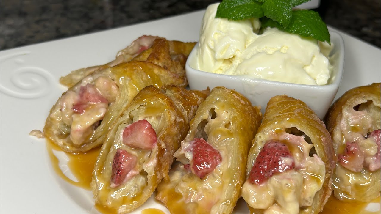Strawberry Banana Eggrolls #LetsMakeItChefMade #LessGuessingMoreCooking ￼@ChefMadeCMX