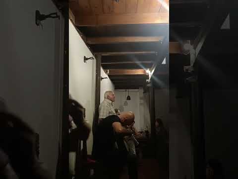 Leonel Martins 4-6-2024 no Restaurante o Corrido em Alfama no fado Raul Pinto --a porta do coração.